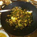 Grüne Bohnen mit Knoblauch und Paneer
